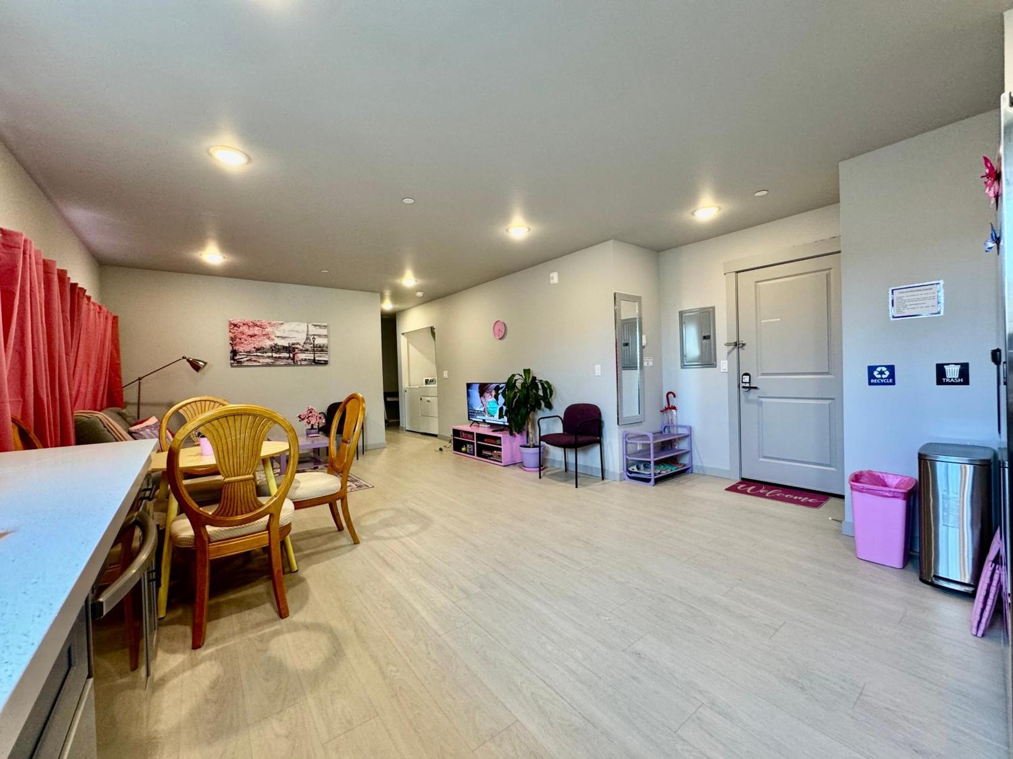 1 Bd Apt With 2 Extra Sofa Beds 13 Mins To Seatac Airport 西雅图 外观 照片