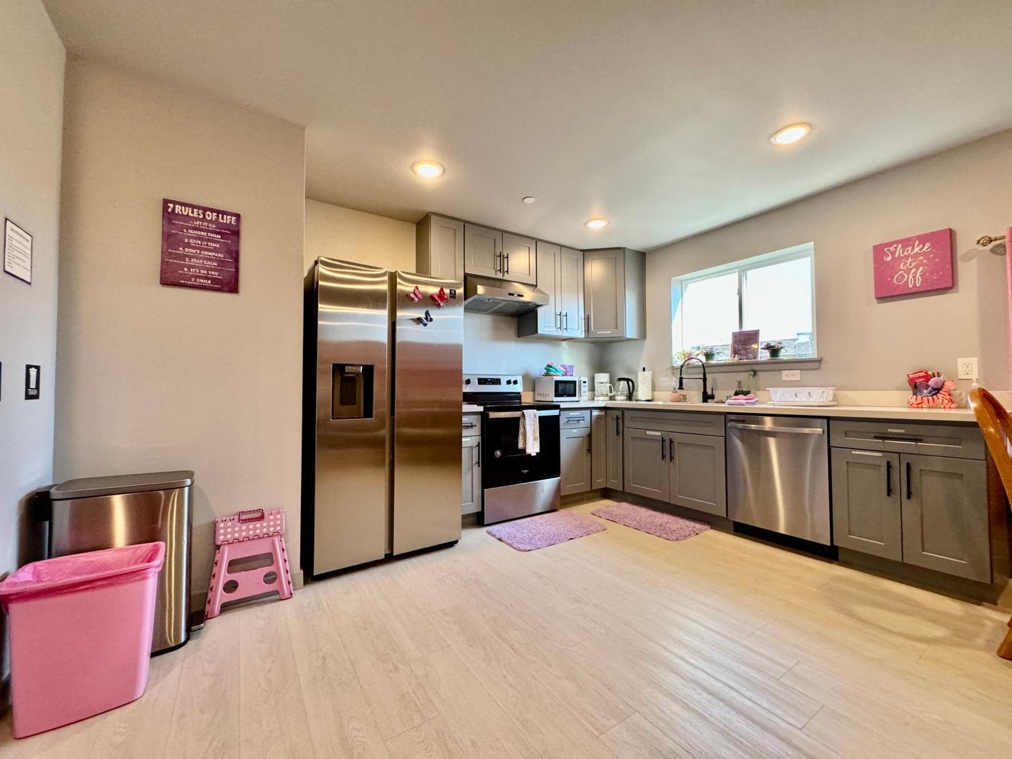 1 Bd Apt With 2 Extra Sofa Beds 13 Mins To Seatac Airport 西雅图 外观 照片