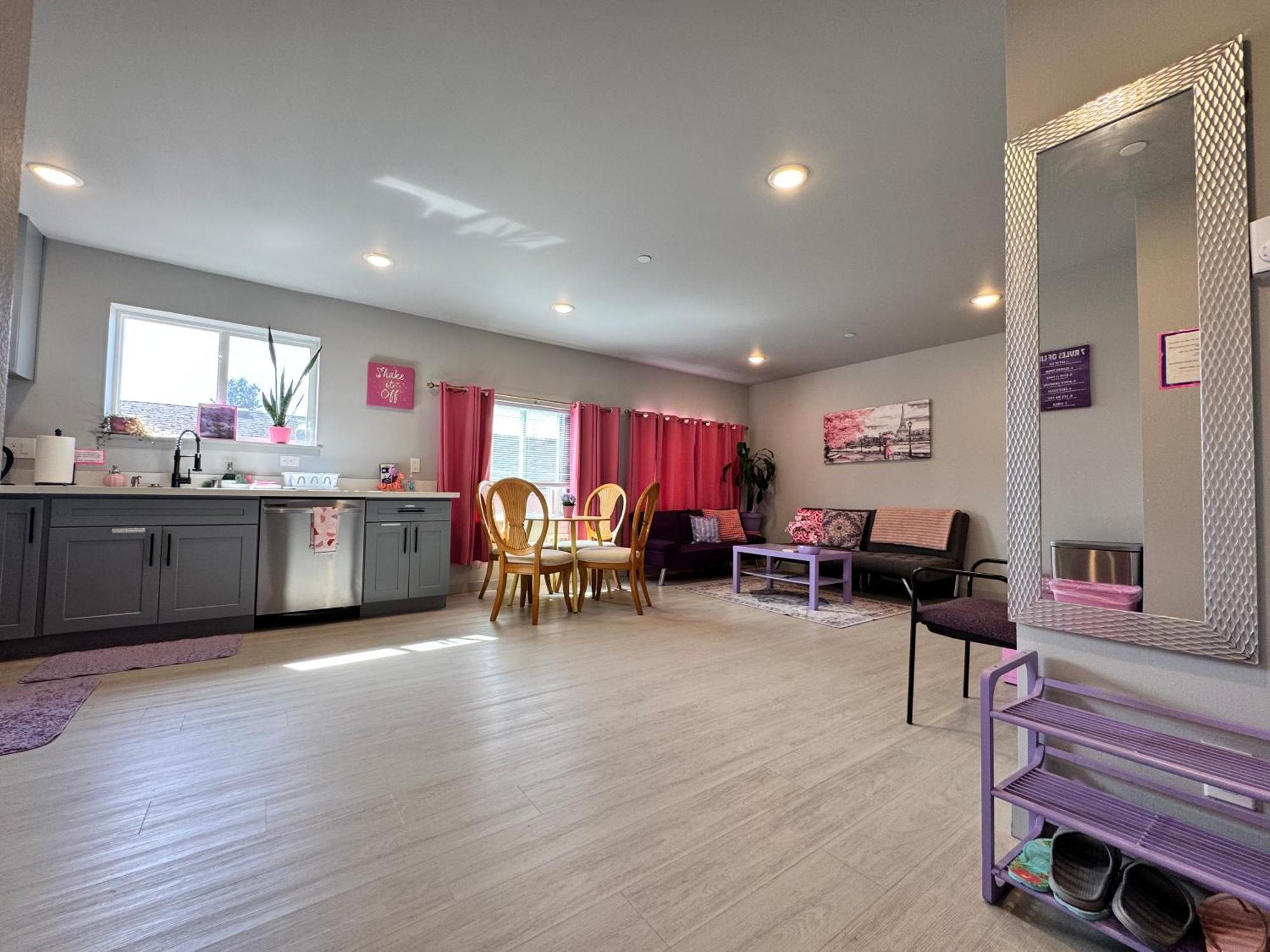 1 Bd Apt With 2 Extra Sofa Beds 13 Mins To Seatac Airport 西雅图 外观 照片
